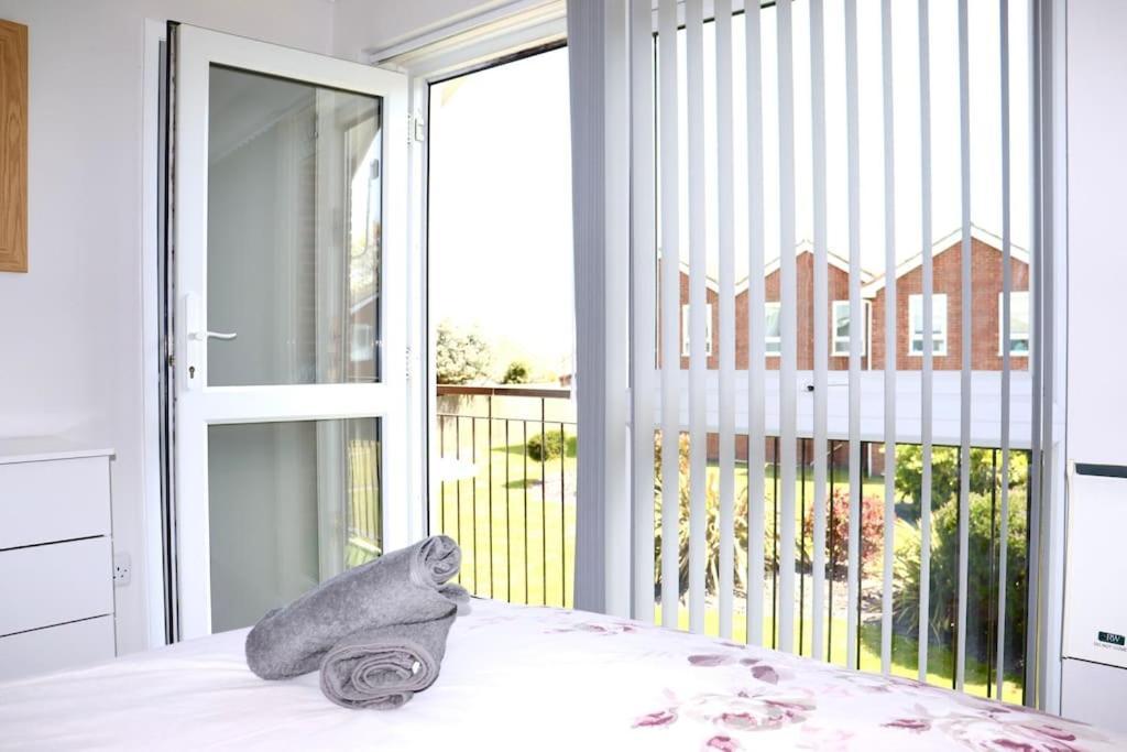 Вилла Corton Retreats At Waterside Park Экстерьер фото